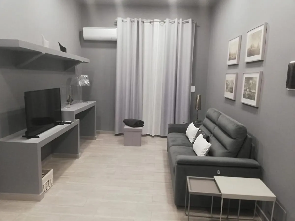 Semesterbostad Home 3L Palermo